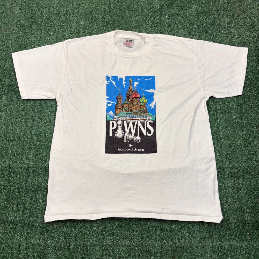 Vintage 90s Gordon J. Acker Pawns Chess T-shirt